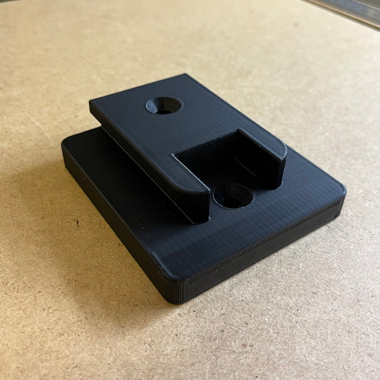 Tool Mount compatible with Milwaukee M18
