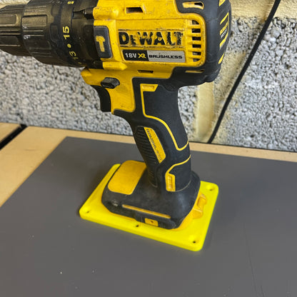 Tool Mount compatible with DeWALT 18V