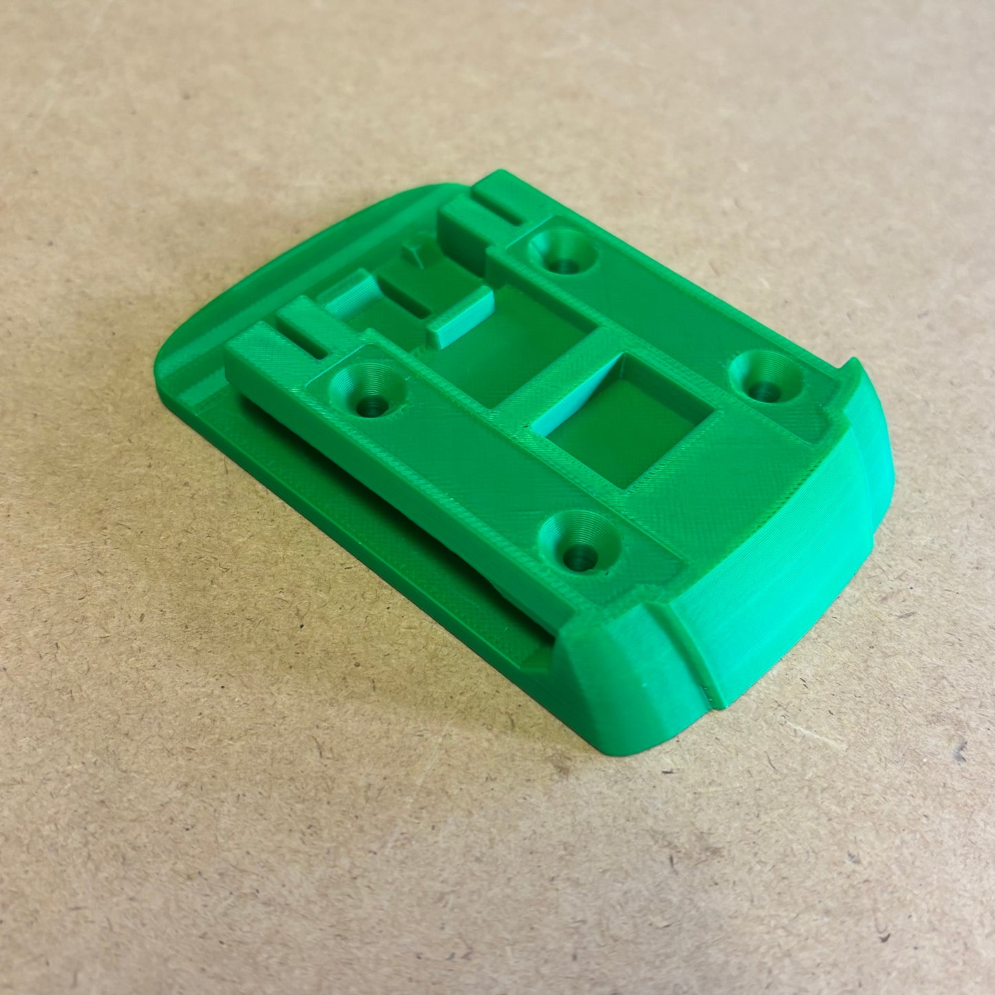 Tool Mount compatible with Bosch 18V