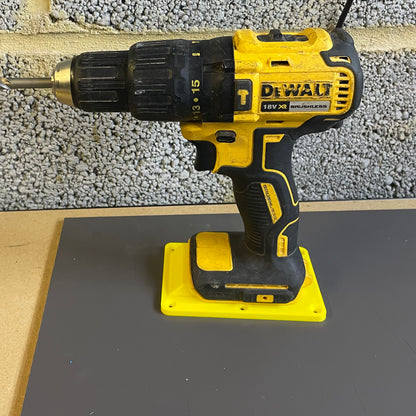 Tool Mount compatible with DeWALT 18V